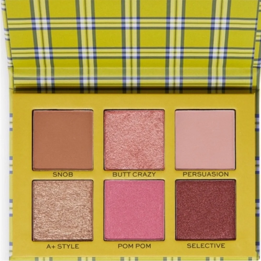 Makeup Revolution x Clueless Cher’s Wardrobe Eyeshadow Palette New in Box